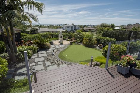 Photo of property in 25 Haden Place, Omokoroa, 3114
