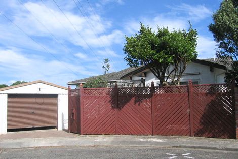 Photo of property in 6 Martha Place, Crofton Downs, Wellington, 6035