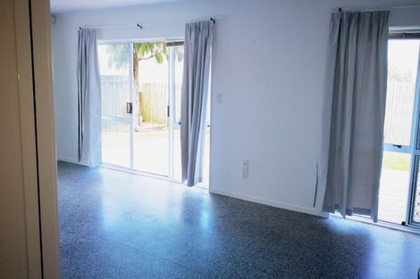 Photo of property in 2/20 Steeple Rise, Pakuranga, Auckland, 2010