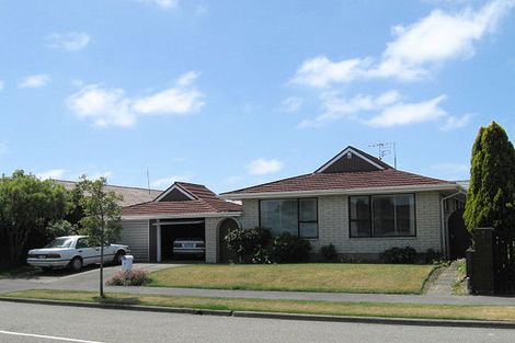 Photo of property in 4 Ansonby Street, Russley, Christchurch, 8042