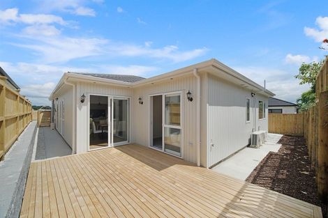 Photo of property in 7 Archibald Lane, Opaheke, Papakura, 2113