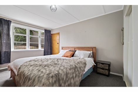 Photo of property in 182 Langdons Road, Northcote, Christchurch, 8052