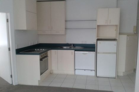 Photo of property in Terrace Tower Apartments, 4b/126 The Terrace, Wellington Central, Wellington, 6011