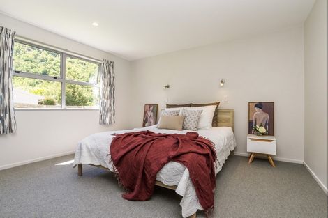 Photo of property in 27 Cornwall Street, Arrowtown, 9302