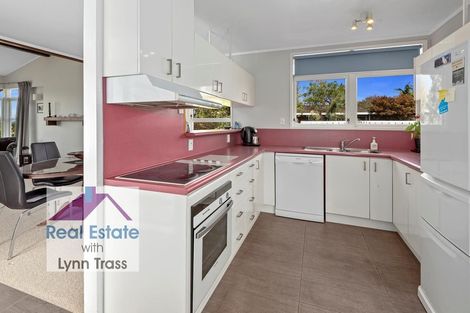 Photo of property in 16 Fisher Terrace, Te Kamo, Whangarei, 0112