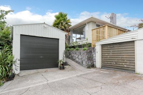Photo of property in 3 Gordon Street, Glen Avon, New Plymouth, 4312