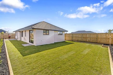 Photo of property in 33 Stackwood Avenue, Woodend, 7691