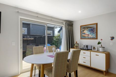 Photo of property in 35a Hewitts Road, Merivale, Christchurch, 8014