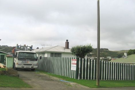 Photo of property in 9 Passive Grove, Ascot Park, Porirua, 5024