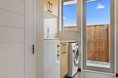 Photo of property in 10 Pahua Street, Pegasus, 7612