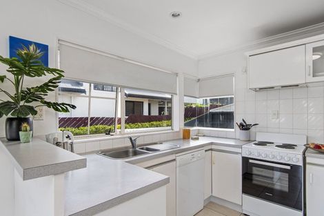 Photo of property in 11c Oceanbeach Road, Mount Maunganui, 3116