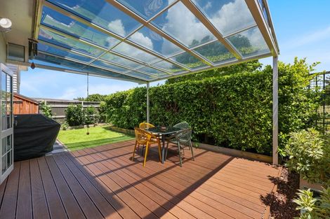 Photo of property in 16 Mulvaney Crescent, Henderson, Auckland, 0612