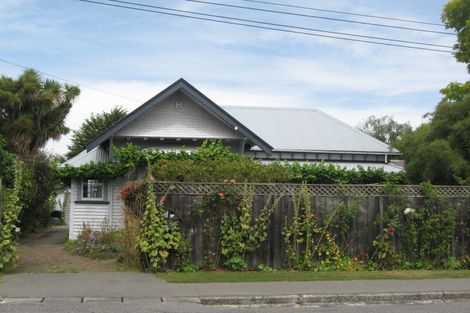 Photo of property in 10 Weston Road, St Albans, Christchurch, 8052