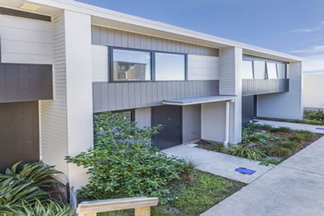 Photo of property in 9/52 High Street, Island Bay, Wellington, 6023