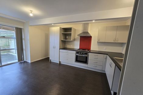 Photo of property in 24 Pennant Grove, Titahi Bay, Porirua, 5022