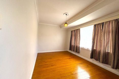 Photo of property in 39 Happy Valley Road, Owhiro Bay, Wellington, 6023