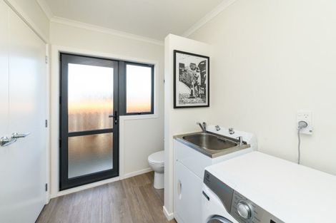 Photo of property in 22 Wescombe Grove, Feilding, 4702