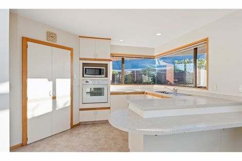 Photo of property in 3b Amdale Avenue, Broomfield, Christchurch, 8042