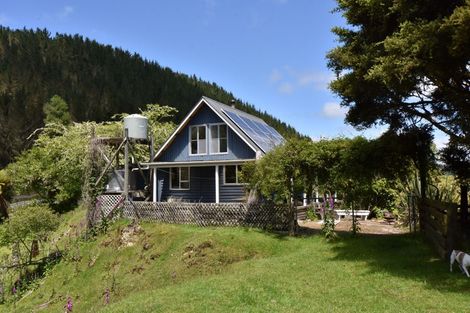 Photo of property in 2005 Ongarue Stream Road, Waimiha, 3998