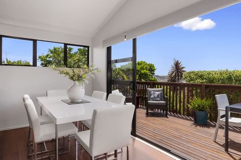 Photo of property in 3a Holland Road, Hillcrest, Auckland, 0627