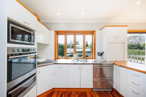 Photo of property in 29 Palm Avenue, Hokowhitu, Palmerston North, 4410