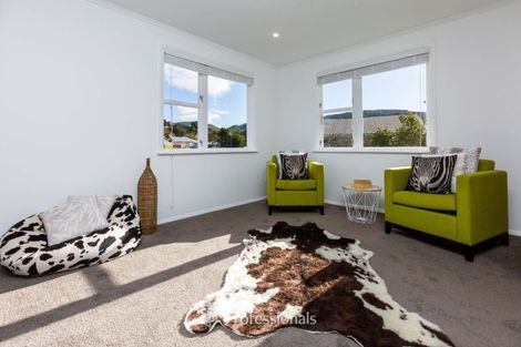 Photo of property in 56 Thomas Street, Stokes Valley, Lower Hutt, 5019