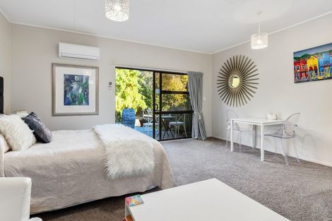 Photo of property in 85-87 Dublin Street, Martinborough, 5711