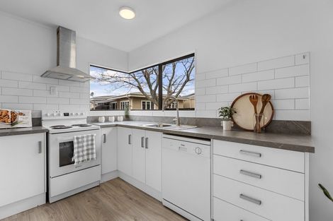 Photo of property in 27 Glendore Drive, Halswell, Christchurch, 8025