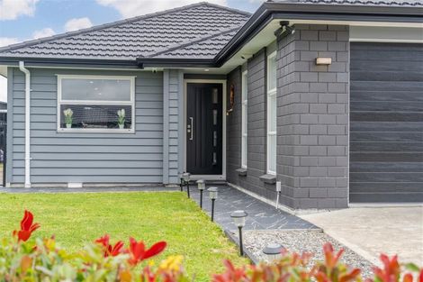 Photo of property in 28 Fenwick Crescent, Wallaceville, Upper Hutt, 5018