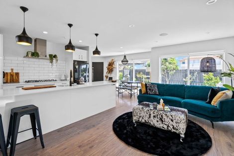 Photo of property in 39 Nautilus Drive, Gulf Harbour, Whangaparaoa, 0930