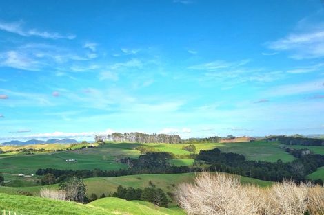 Photo of property in 635 Golden Stairs Road, Mareretu, Maungaturoto, 0589