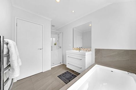 Photo of property in 31a Raithburn Terrace, Pokeno, 2402