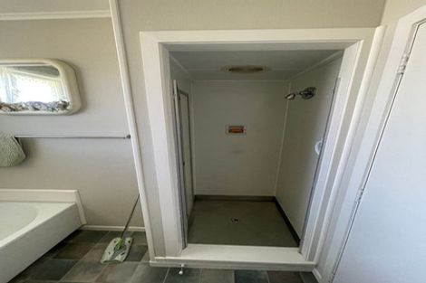 Photo of property in 5 Totara Drive, St Andrews, Hamilton, 3200