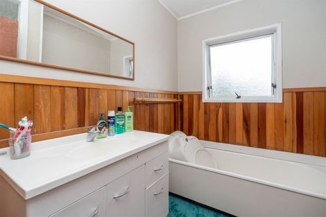 Photo of property in 6 Camden Place, Pukete, Hamilton, 3200