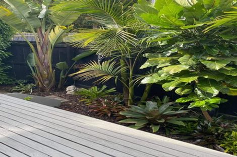 Photo of property in 5 Nicolas Avenue, Glen Eden, Auckland, 0602