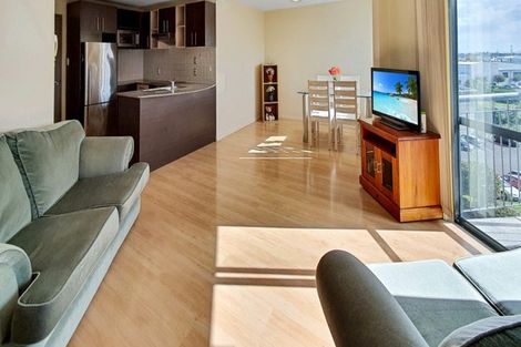 Photo of property in 5a/17 Crown Lynn Place, New Lynn, Auckland, 0600
