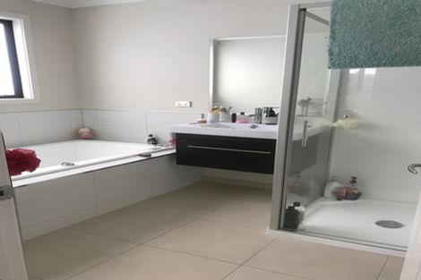 Photo of property in 71 Te Puia Drive, Aotea, Porirua, 5024