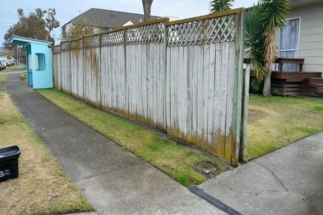 Photo of property in 80 Tait Drive, Greenmeadows, Napier, 4112