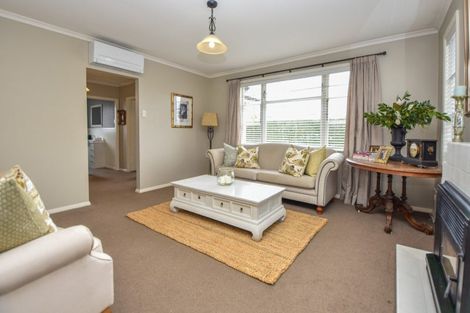 Photo of property in 69 Nelson Crescent, Carterton, 5713