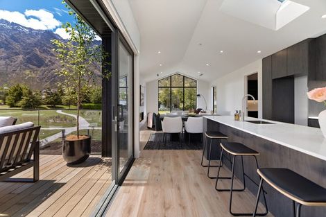 Photo of property in 13 Taurus Lane, Jacks Point, 9371