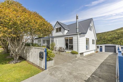 Photo of property in 52 Hazlewood Avenue, Karori, Wellington, 6012