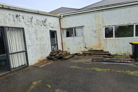 Photo of property in 87 Derby Street, Westport, 7825