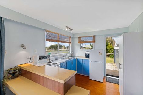 Photo of property in 2 Okahukura Road, Tapora, Wellsford, 0977