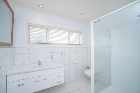 Photo of property in 31 Strachan Way, Highbury, Palmerston North, 4412