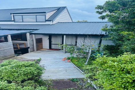 Photo of property in 69 Vintage Drive, Henderson, Auckland, 0612