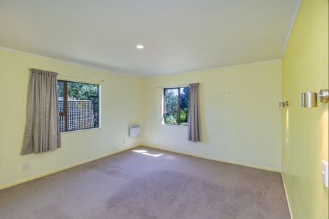 Photo of property in 20 Rua Avenue, Waitarere Beach, Levin, 5510