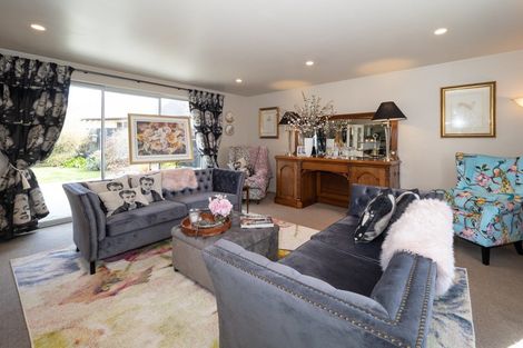 Photo of property in 16 Country Place, Allenton, Ashburton, 7700