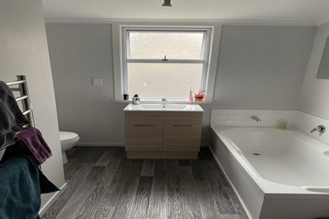 Photo of property in 48 Wharfe Street, South Hill, Oamaru, 9400