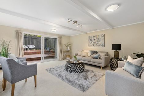 Photo of property in 207 Miromiro Road, Normandale, Lower Hutt, 5010