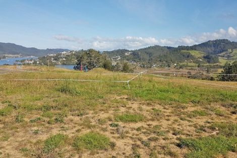 Photo of property in 28 Azimuth Road, Tairua, 3508